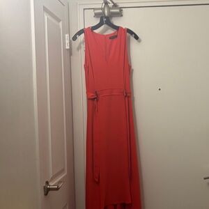 Karen Millen Vibrant Red Midi Dress
US8/UK 12
Style DE250